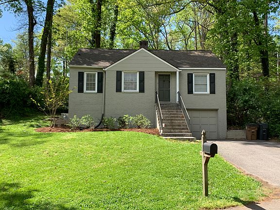 2nd image of 107 Greenbrier Dr