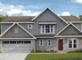3588 Magnolia Trace Dr, Bellbrook, OH 45305