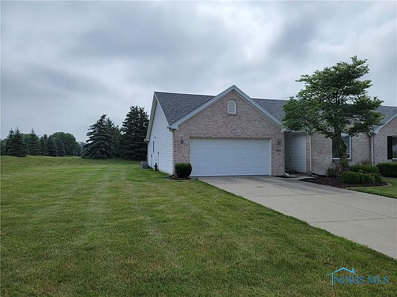 2nd image of 4515 Blackstone Dr