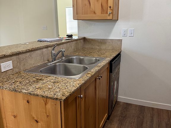 5th image of 276 E Maine Ave APT 201