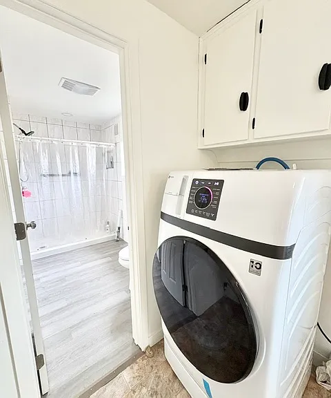 3012 Hollywood Ave NE — Photo 17
