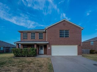 8104 Wesson Rd, Arlington, TX 76002