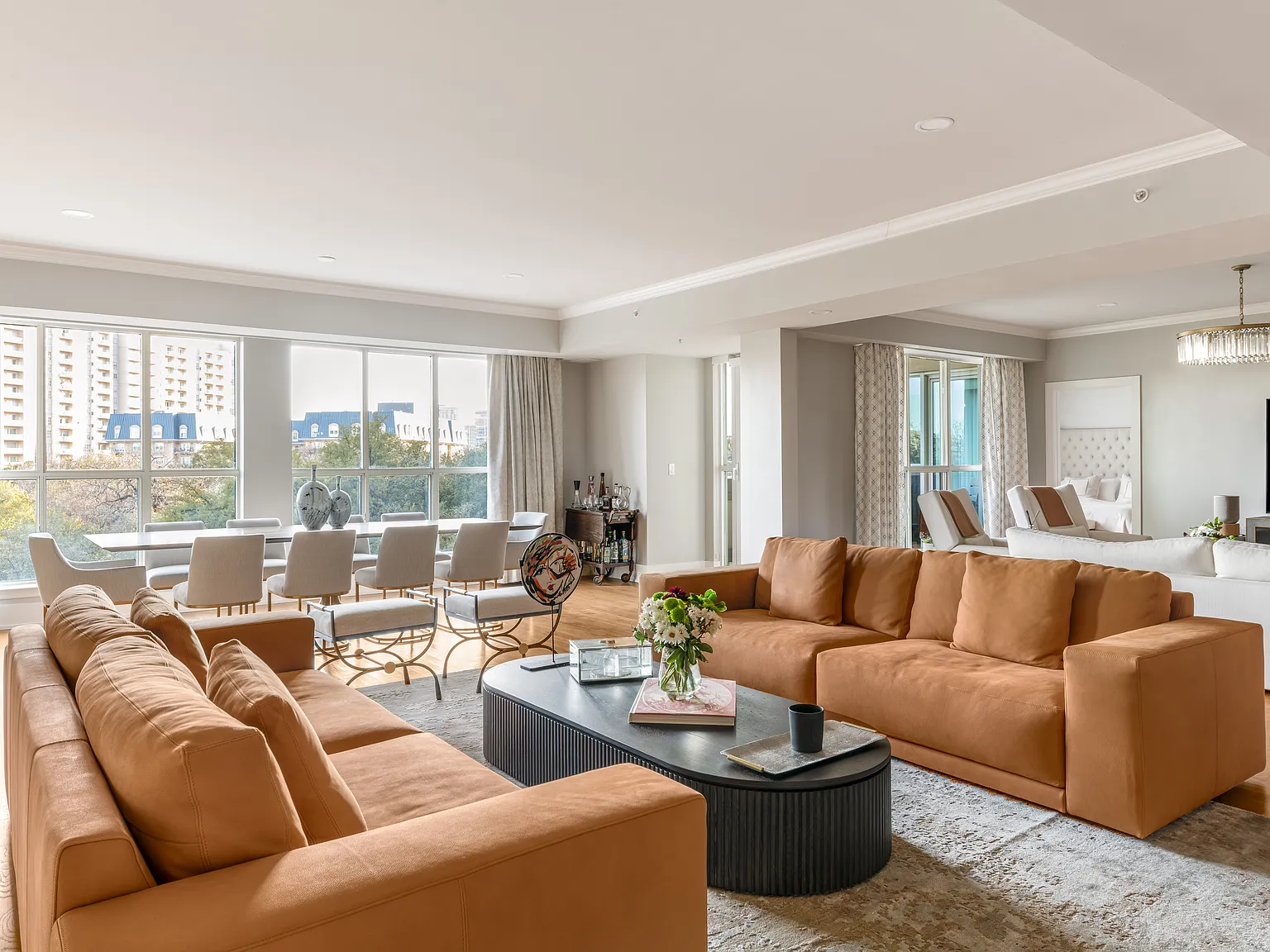 2 bed, 3382 sqft, $15,000 — Photo 3
