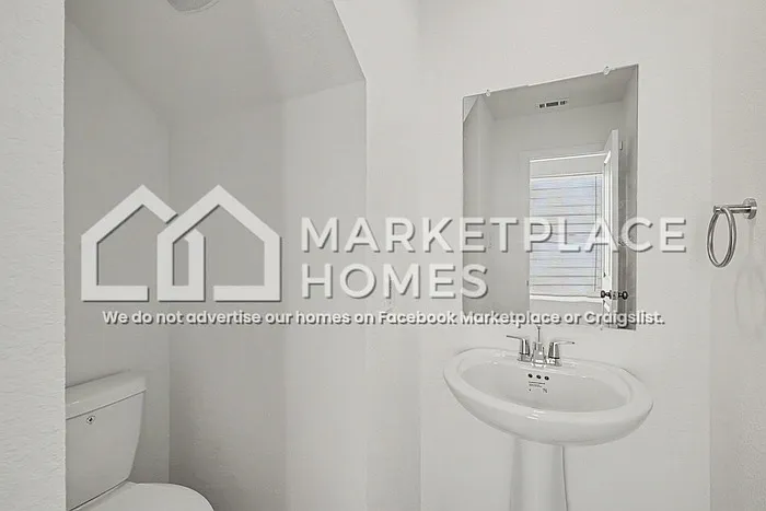7643 Varo Gln — Photo 11