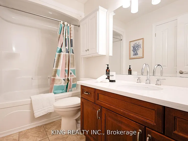 1223 Coronation Dr — Photo 32