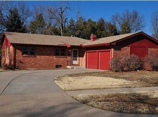 9416 W Briarwood Ave, Wichita, KS 67212