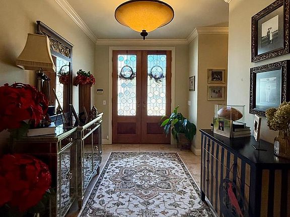 2nd image of 102 Hiddenpine Pl