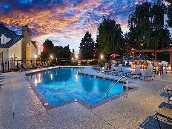 Pool 1