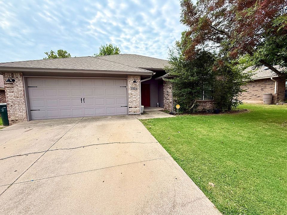 1st image of 2808 E Lake Dr