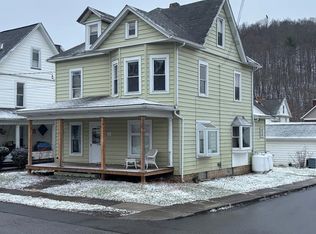 905 Weigle St, Hooversville, PA 15936