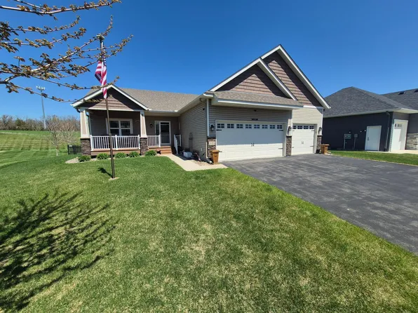 319 Art St, New Prague, MN 56071