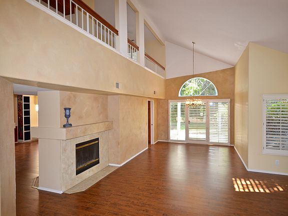5th image of 24534 Camino Mirabella
