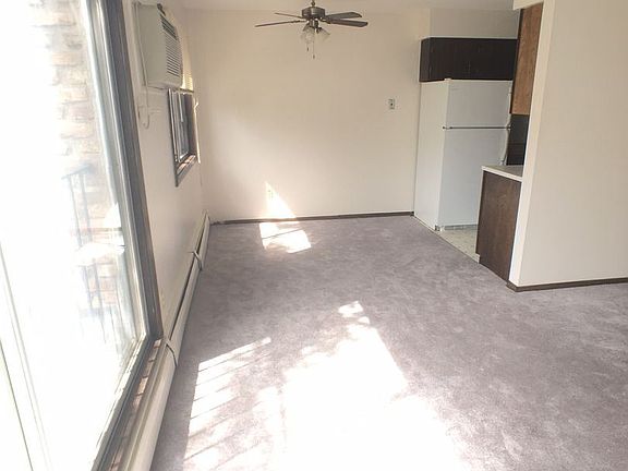 4th image of 3620 E 42nd St APT 206