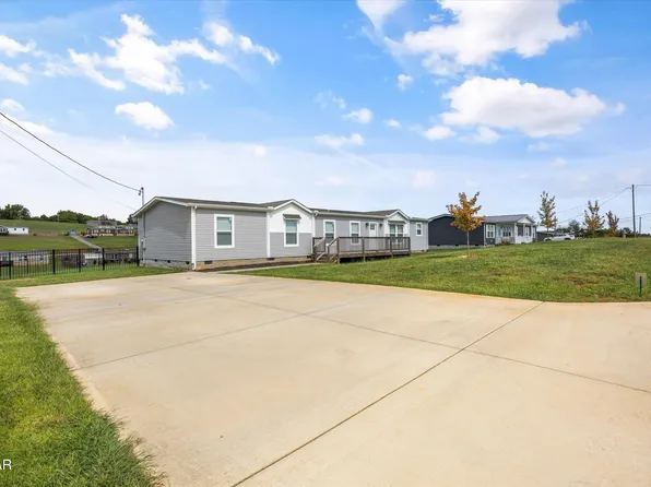 522 Conley Trl, Dandridge, TN 37725