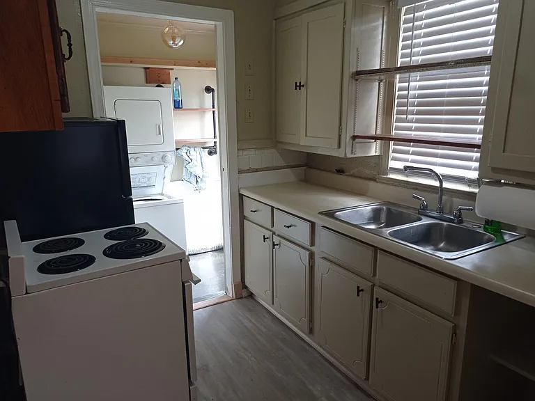 1864 Vollintine Ave #2 — Photo 10