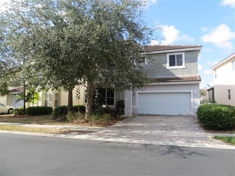 1st image of 2250 NW 77th Ter