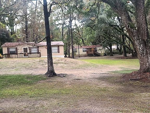 4th image of 1012 Shady Wood Trl