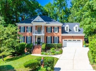 106 Hollycliff Ln, Cary, NC 27518