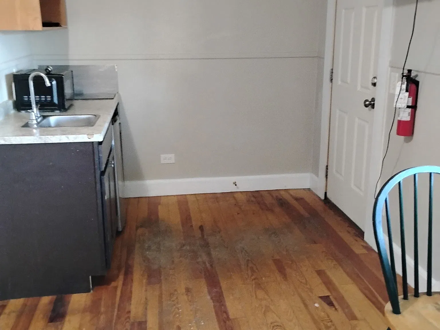 217 E Main St — Photo 2
