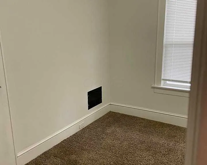 965 E Rich St — Photo 7