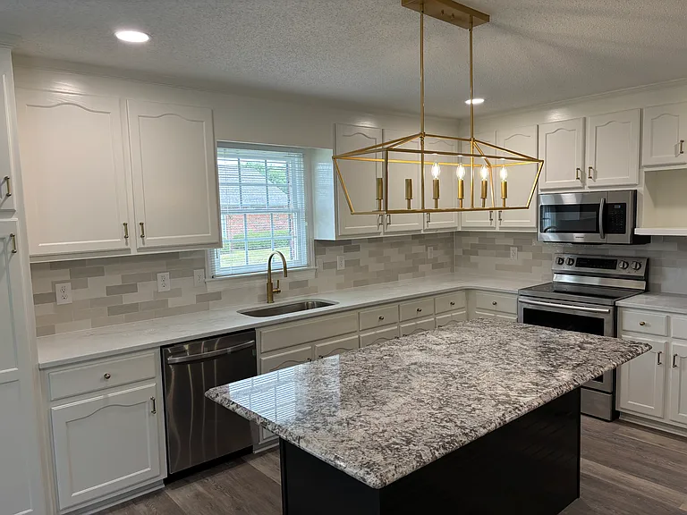15 Deer Brook Ln — Photo 8