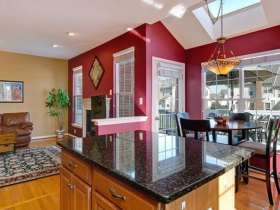 Kitchen/Breakfast Nook