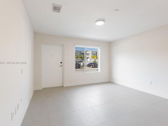 2nd image of 2505 NE 193rd St #4108
