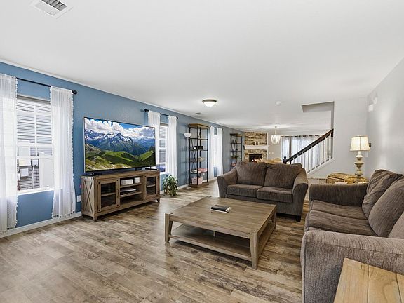 4th image of 3954 Heatherwood Cir