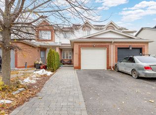 142 Inverkip Ave, Ottawa, ON K1T 4C3