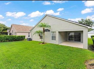 18620 Le Dauphine Pl, Lutz, FL 33558