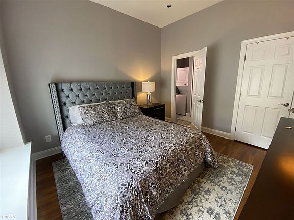 bedroom5 10-28