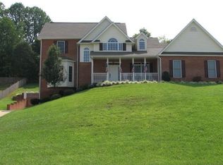 1404 Walnut Grove Rd, Jonesborough, TN 37659