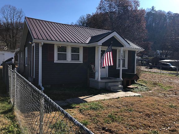 4th image of 125 Spears Ave