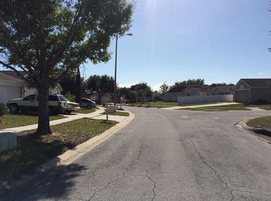 2nd image of 909 Rocky Mountain Ct