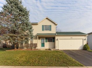 176 Eagle Crest Dr, South Lyon, MI 48178