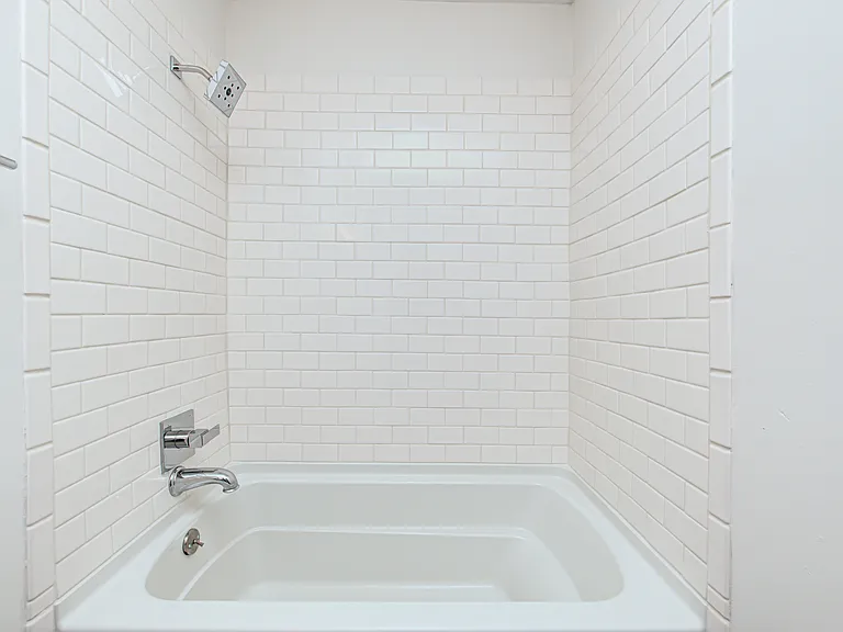 919 N Pennsylvania St #101 — Photo 8
