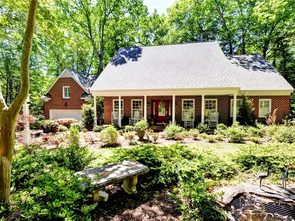 4 Newman Ct, Williamsburg, VA 23188