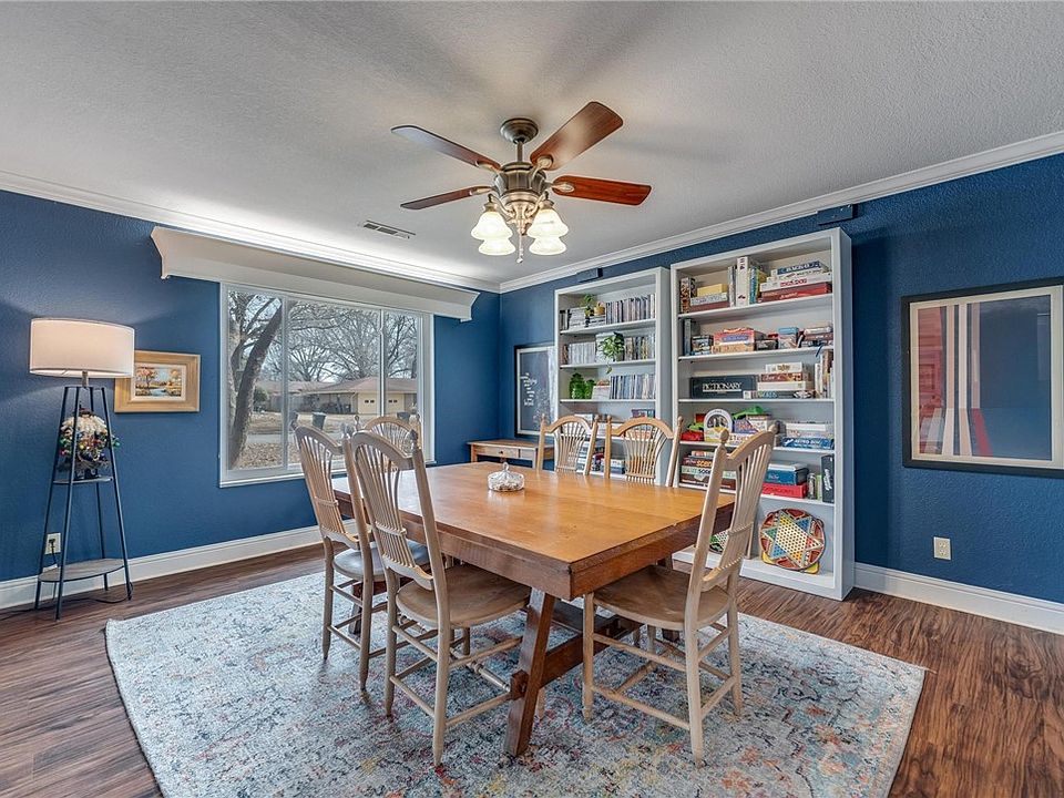 1st image of 1106 Ranch Dr