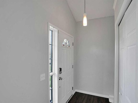 3rd image of 42 S Harvest Rose Cir NE
