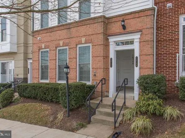 14764 Potomac Branch Dr, Woodbridge, VA 22191