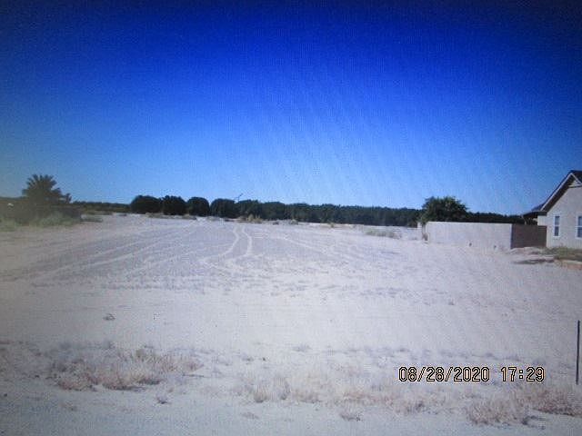 2nd image of 0 E Avenue 2 E #1/4