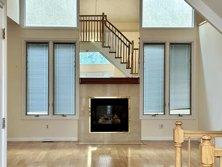 166 La Quinta Ct — Photo 4