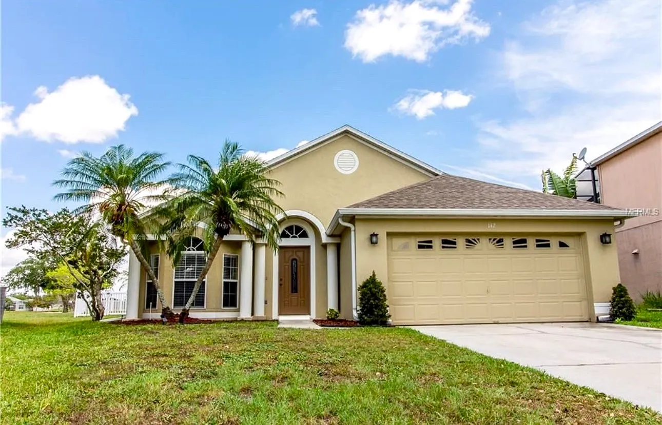 4 bed, 1767 sqft, $3,350 — Photo 2