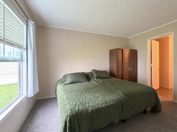 2245 Columbus Lancaster Rd NW #11, Lancaster, OH 43130