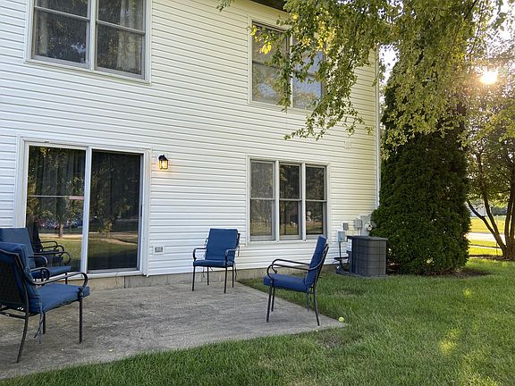 4th image of 1571 Cedarwood Ct