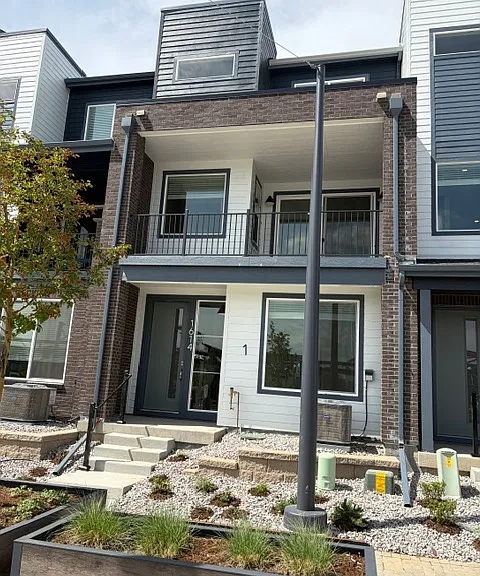 1626 Park Ln — Photo 12