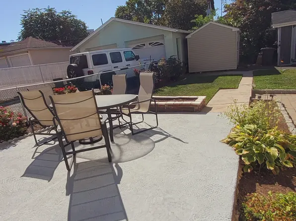 285 Born Street image 34 of 41