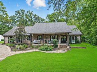 1621 Deen Point Rd, Benton, LA 71006