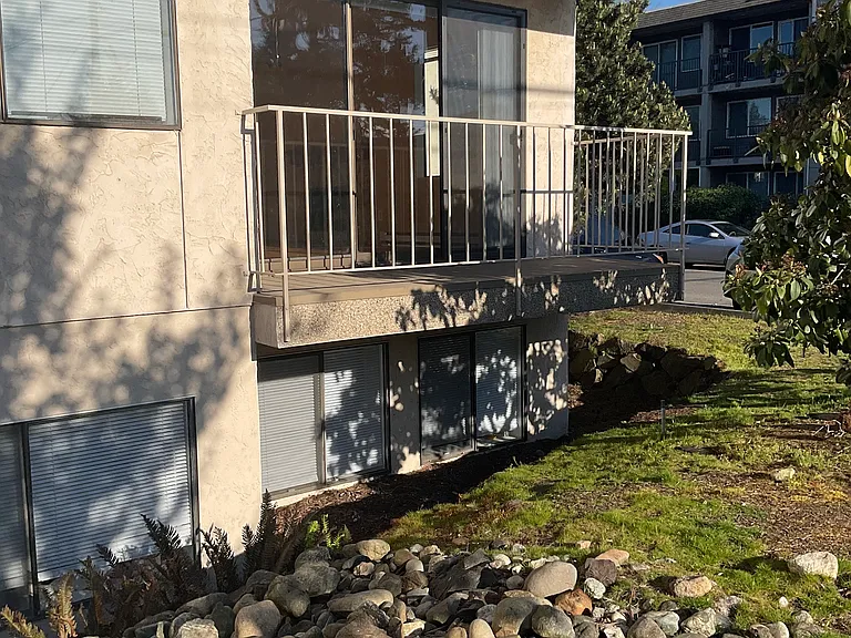11702 Greenwood Ave N #203 — Photo 14