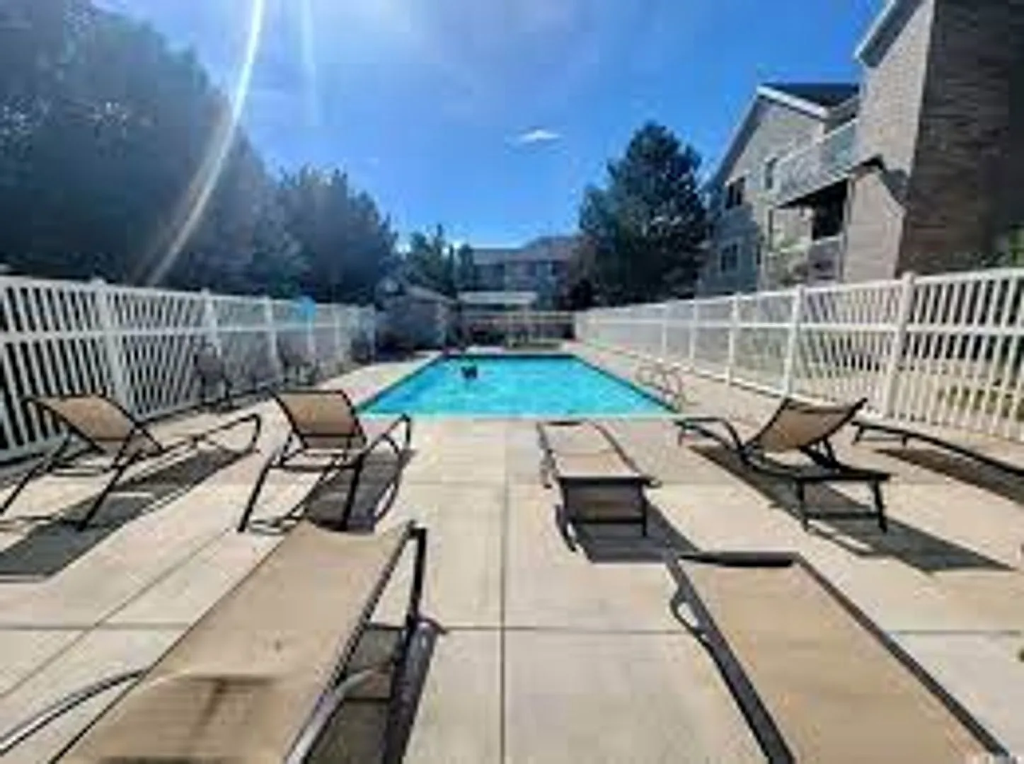 3 Bedroom Top Floor Orem Condo w Awesome Amenities! — Photo 3